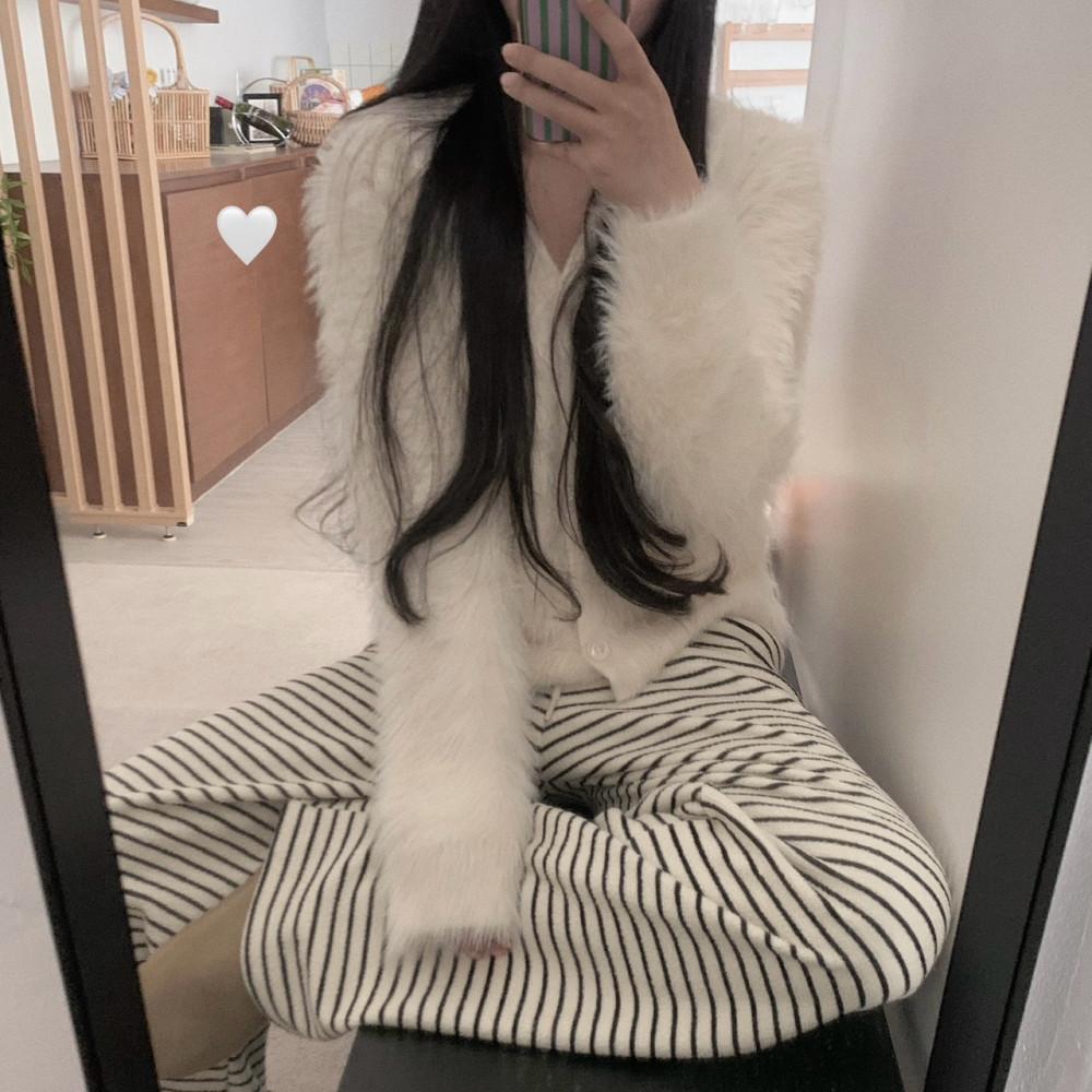 여성 브이넥 앙고라 터치 퍼 가디건