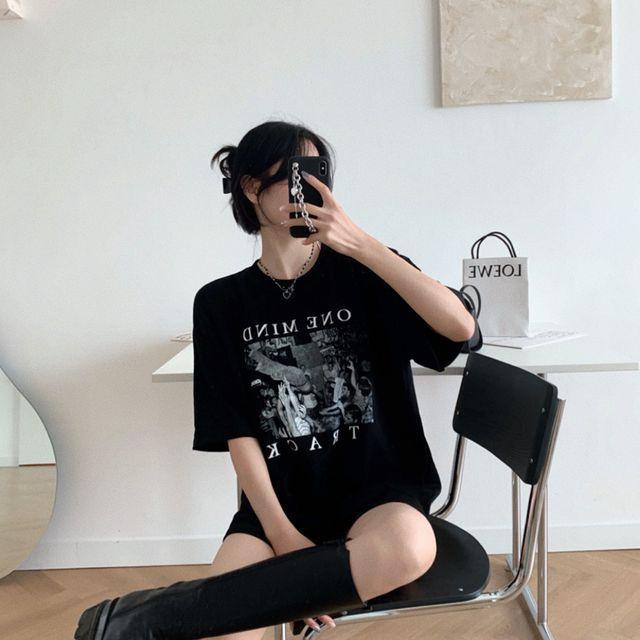 [Unisex] 빈티지 트랙 박스 반팔 티셔츠 (3color) _미닛마켓