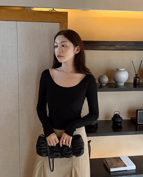 may golgi u-neck tee / 3color