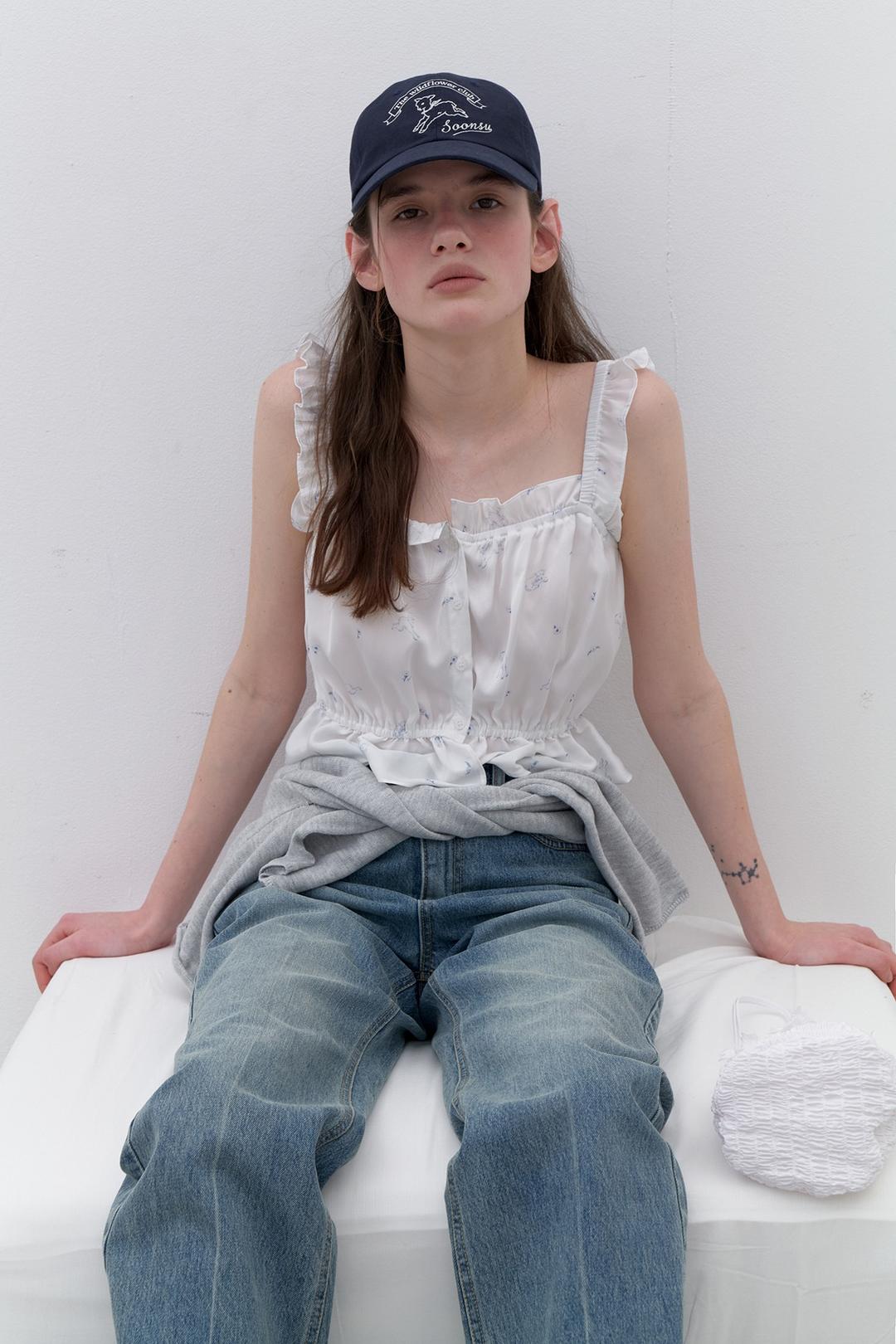 (3rd) Glossy Lambie Top (White)