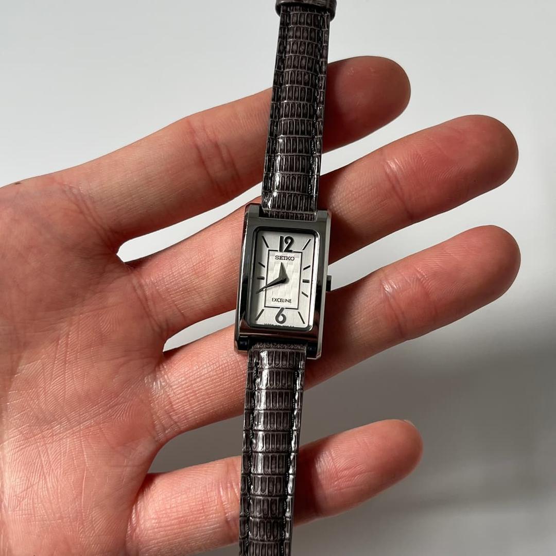 00s exceline silver square ladies quartz | 후루츠패밀리