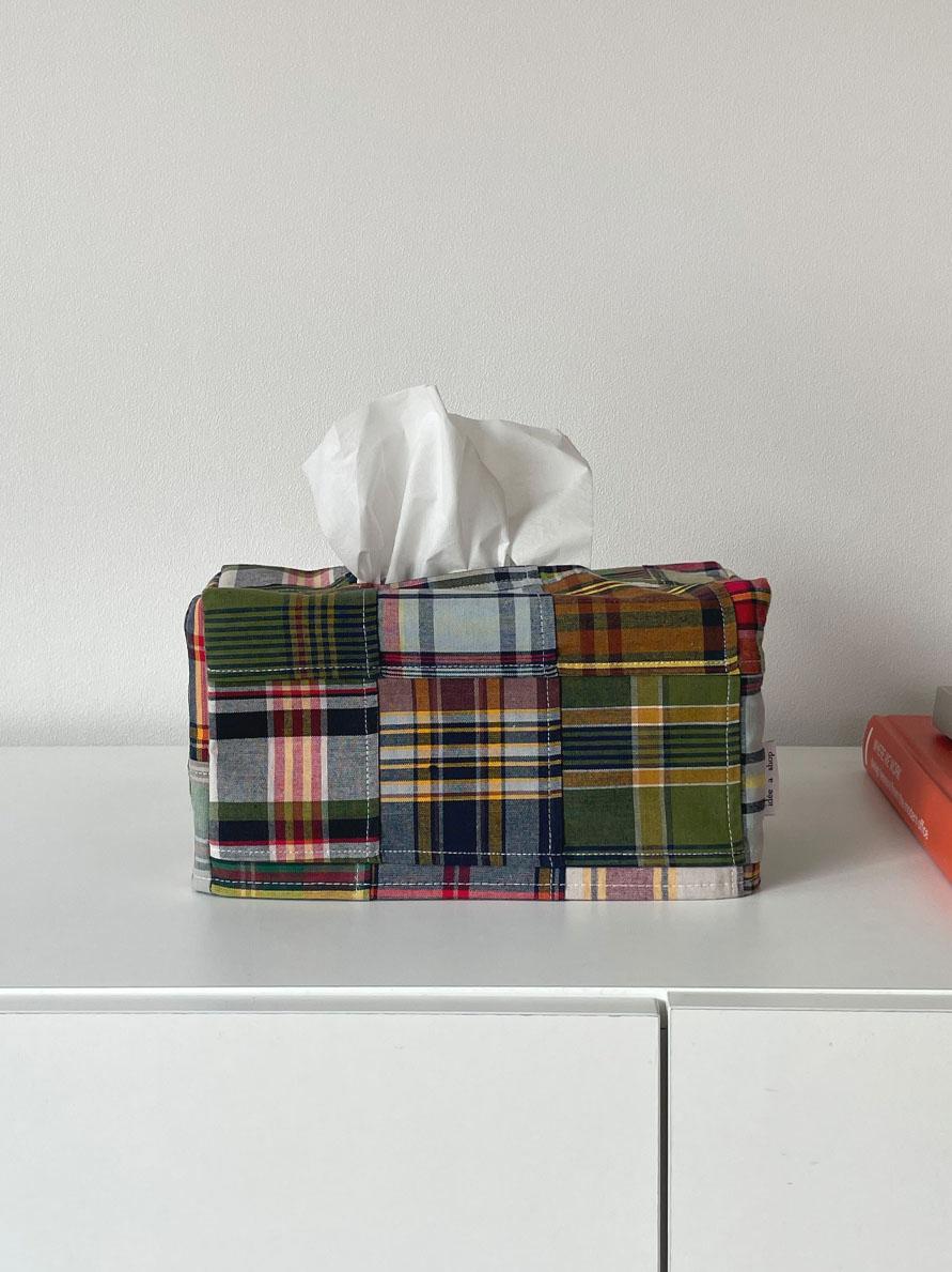 Patchwork tissue case (m)