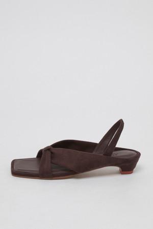 epke curve pumps(Suede brown)