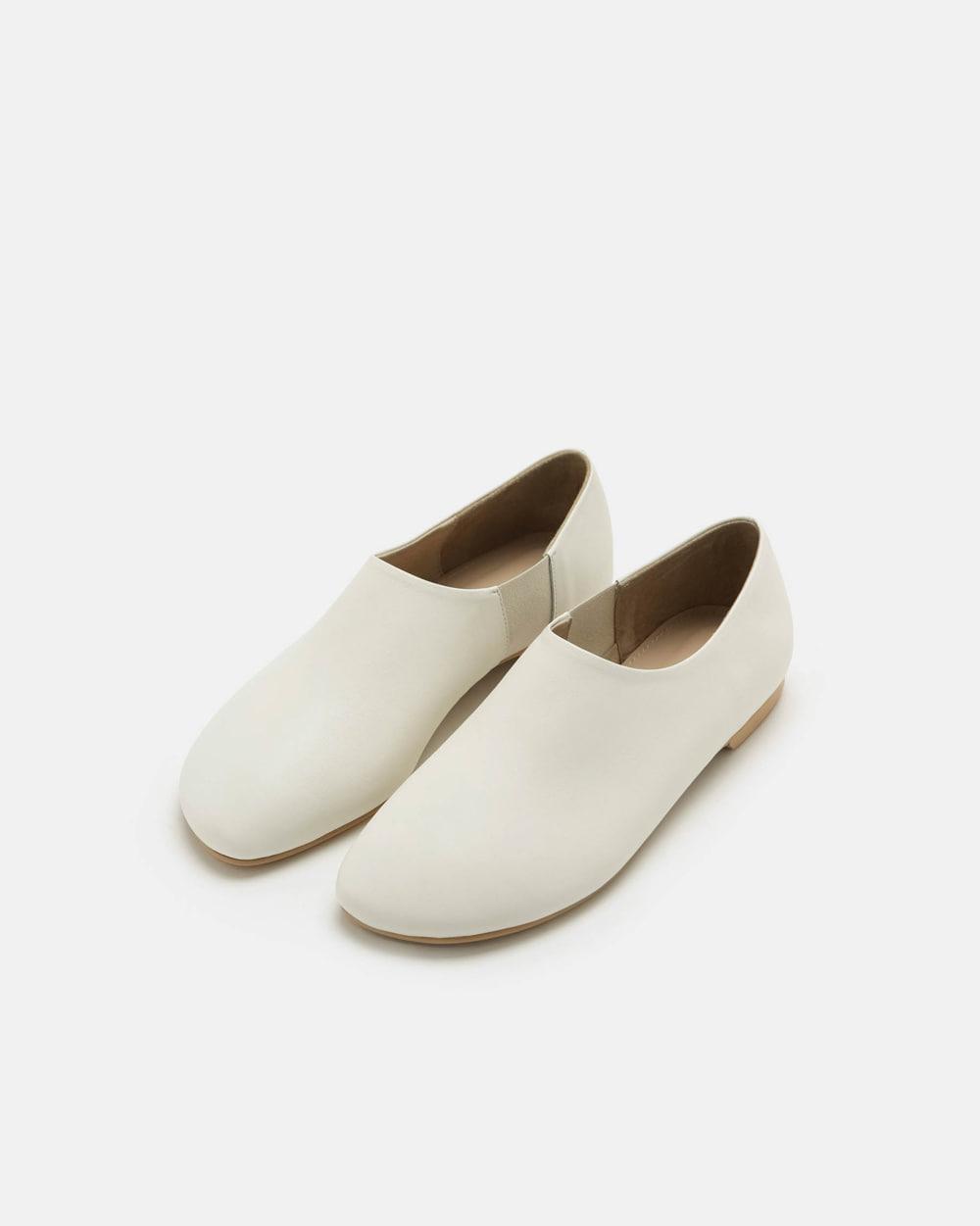 NU LOAFERS (IVORY WHITE)