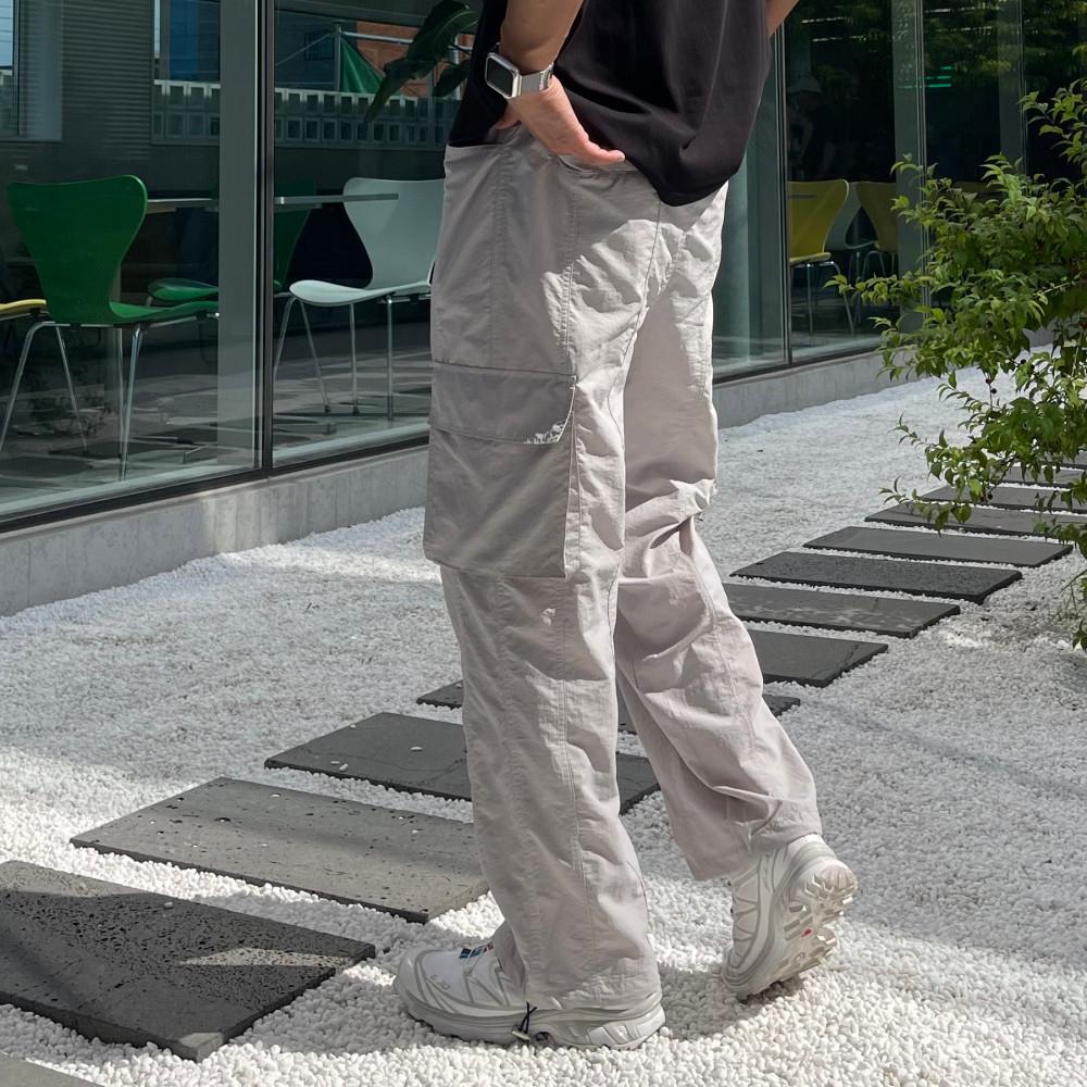 리밋 쿨나일론 절개 카고 와이드핏 밴딩팬츠 (3color)