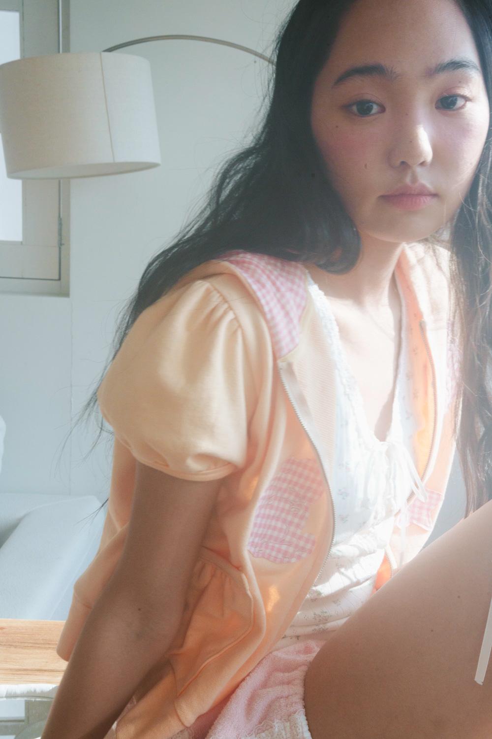 PURRING CHECK PATCH HOODIE (FANTA)