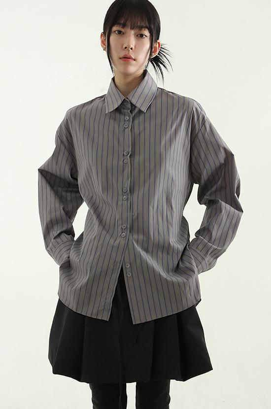 back string two button stripe shirt