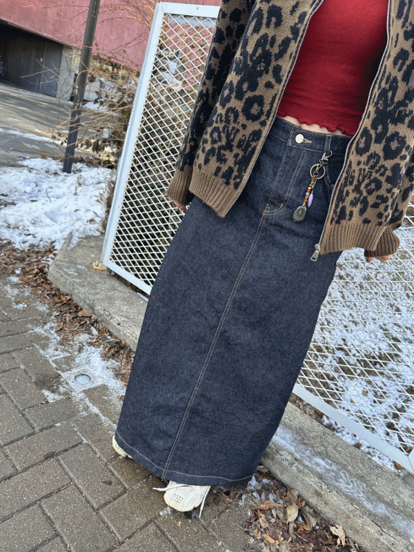 사이드핀턱 일자 생지 롱스커트