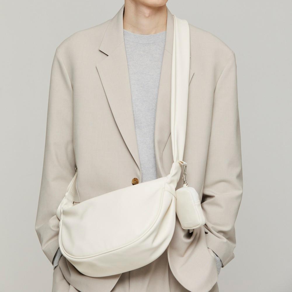 내셔널 퍼블리시티 TACOMA WR 가죽 크로스백 아이보리