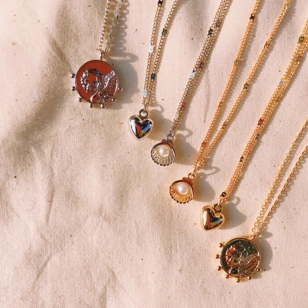 Angel In Heaven Layered Necklace Set 엔젤 인 헤븐 레이어드 넥크리스 세트