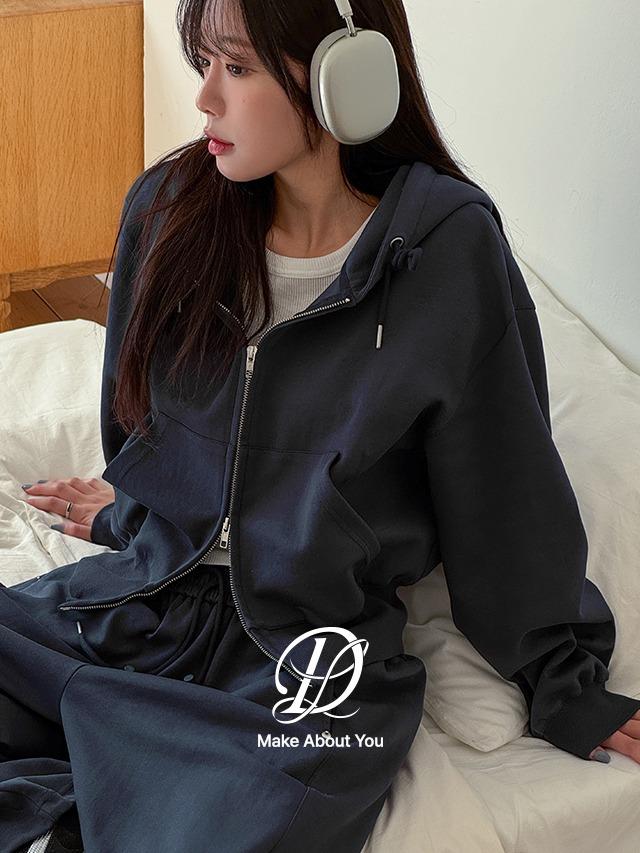 당당걸 [MADE] 빅사이즈 44-110 마엔 특양면 세미 크롭 투웨이 레터링 자수 트레이닝 후드 집업