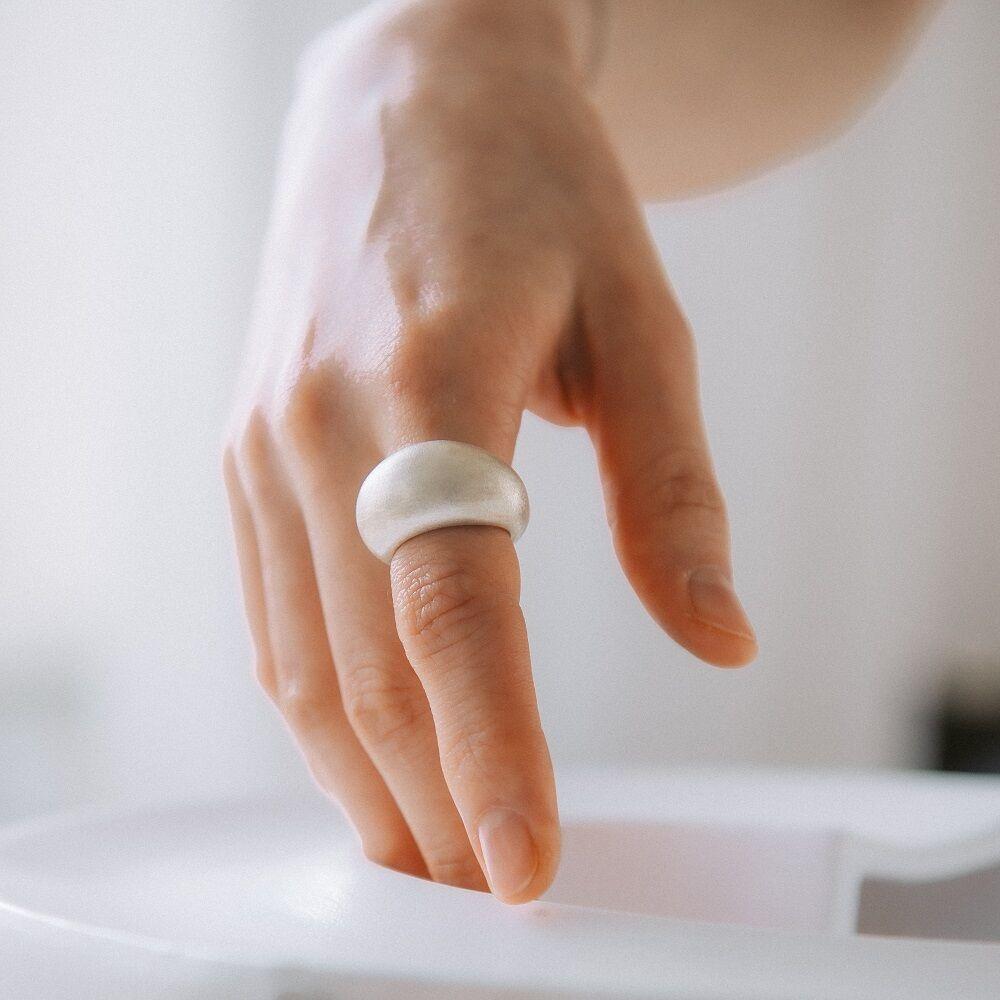 [tomar] Granma ring (bold)