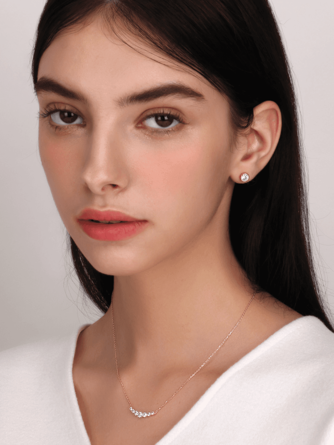 베젤 5 스터드 이어링