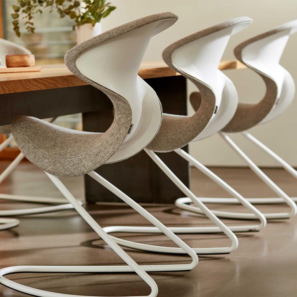 에렉투스 독일 아에리스 오요 인체공학 기능성 흔들 의자