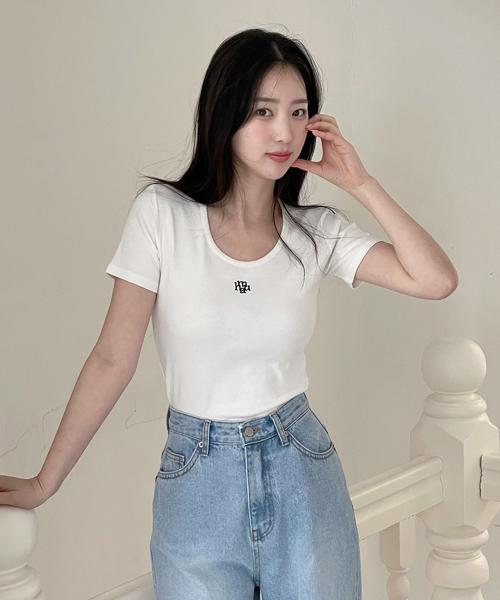 스티치 유넥 코튼스판 반팔티 [화이트]