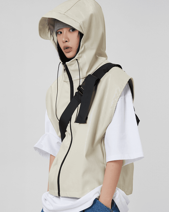 플러스 레더 집업 후드 베스트