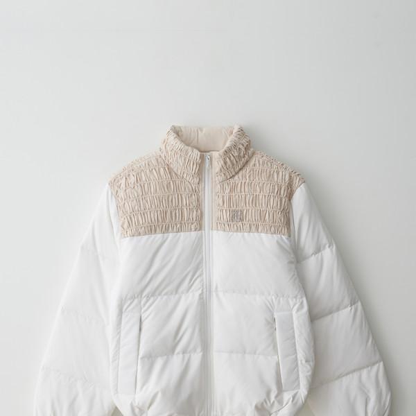 Classic smocking puffer jacket (White)