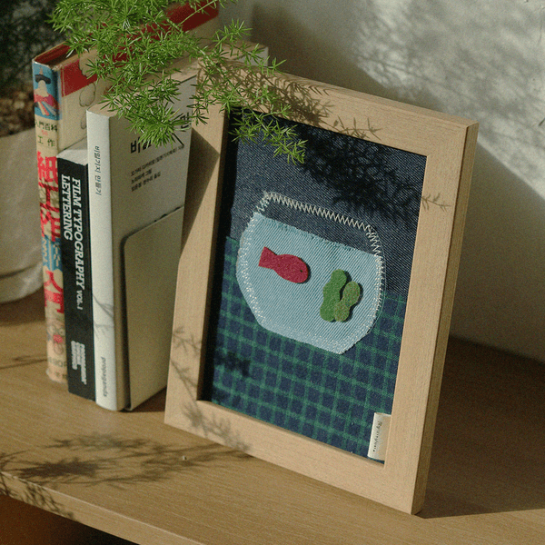 wandering fish frame | 내가 그린 어항 그림