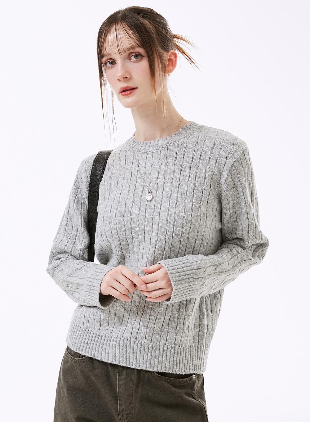 쿠안 라운드 케이블 니트