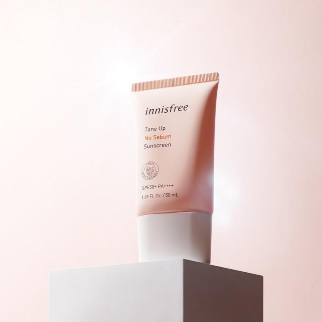 이니스프리 톤업 노세범 선스크린 50mL SPF50+ (썬크림, 선크림, 무기자차, 톤업크림, 톤업선크림)