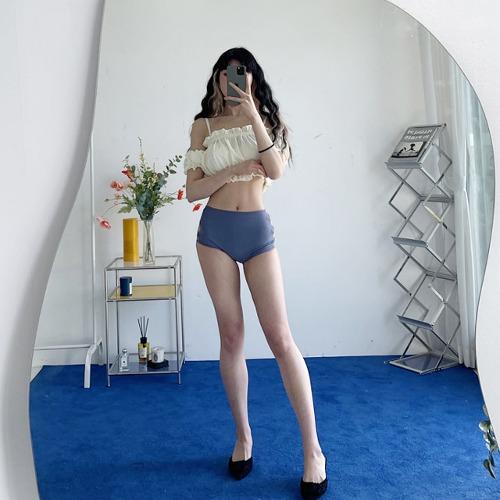 러블리 휴양지 바캉스 비치 오프숄더 프릴 아일렛 비키니 수영복 (2color)