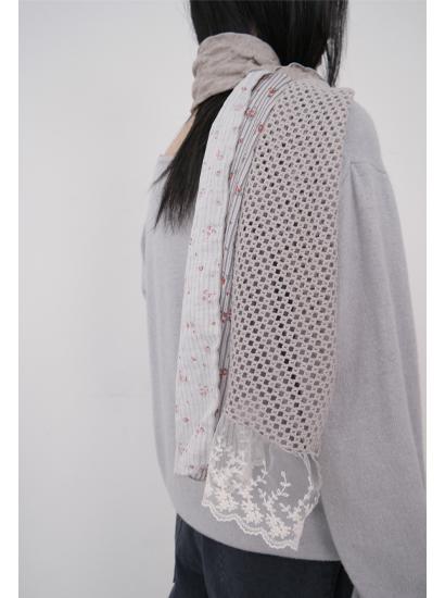 스프링 컴즈 스카프