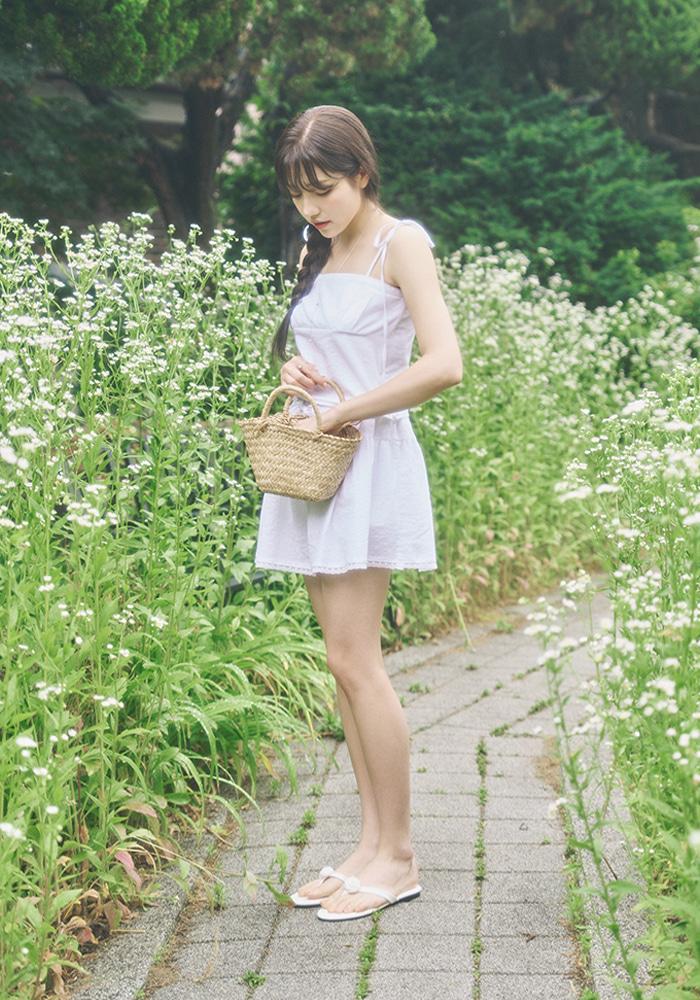 LAYERED LACE SKIRT-WHITE