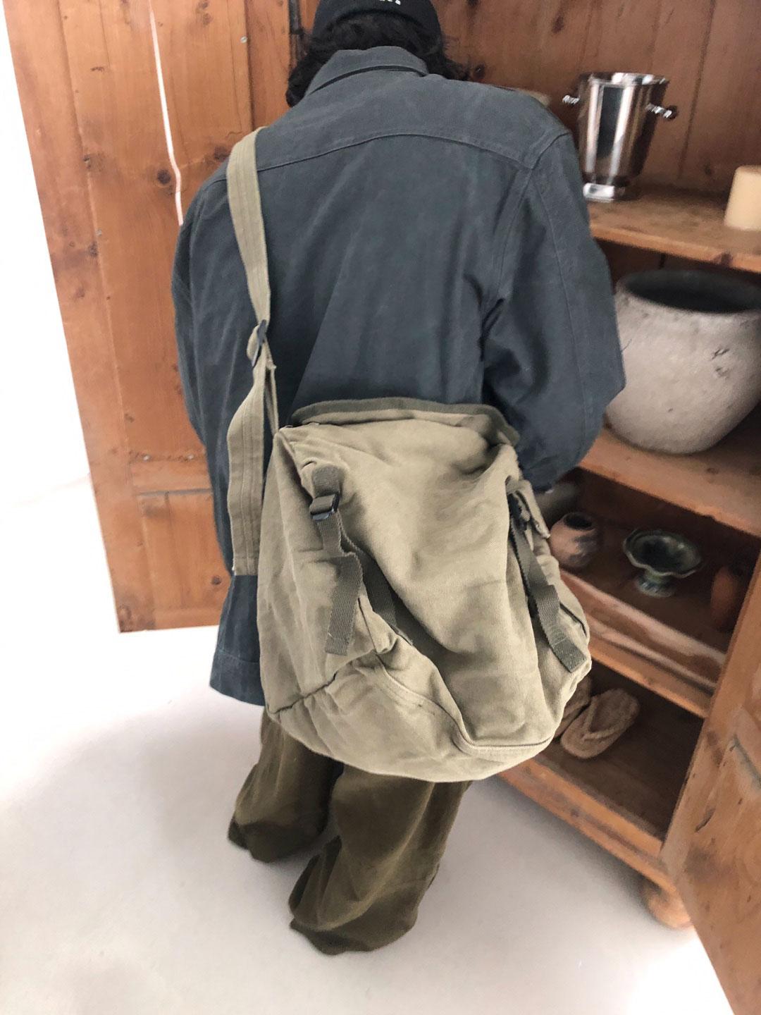 antique canvas bag