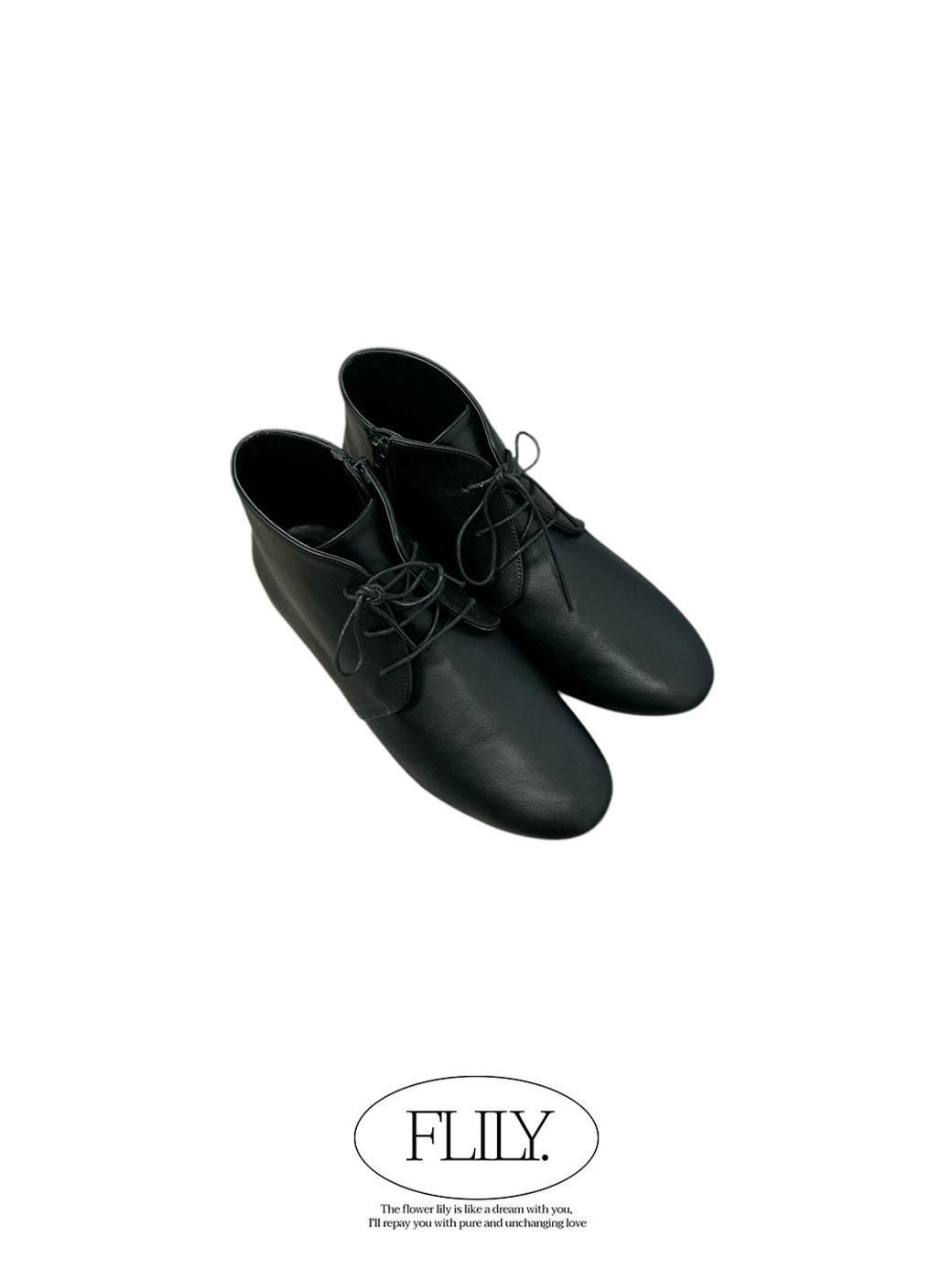 SM. Lace-up Desert Boots