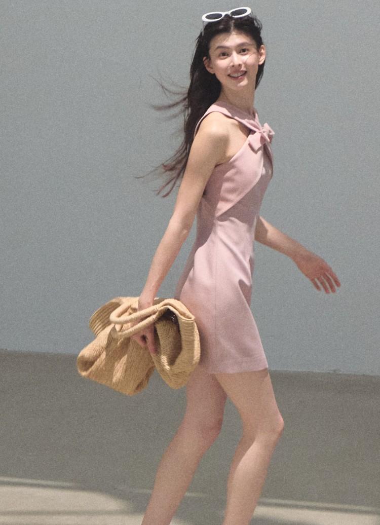 OAKMOO 리본 슬리브리스 홀터넥 드레스