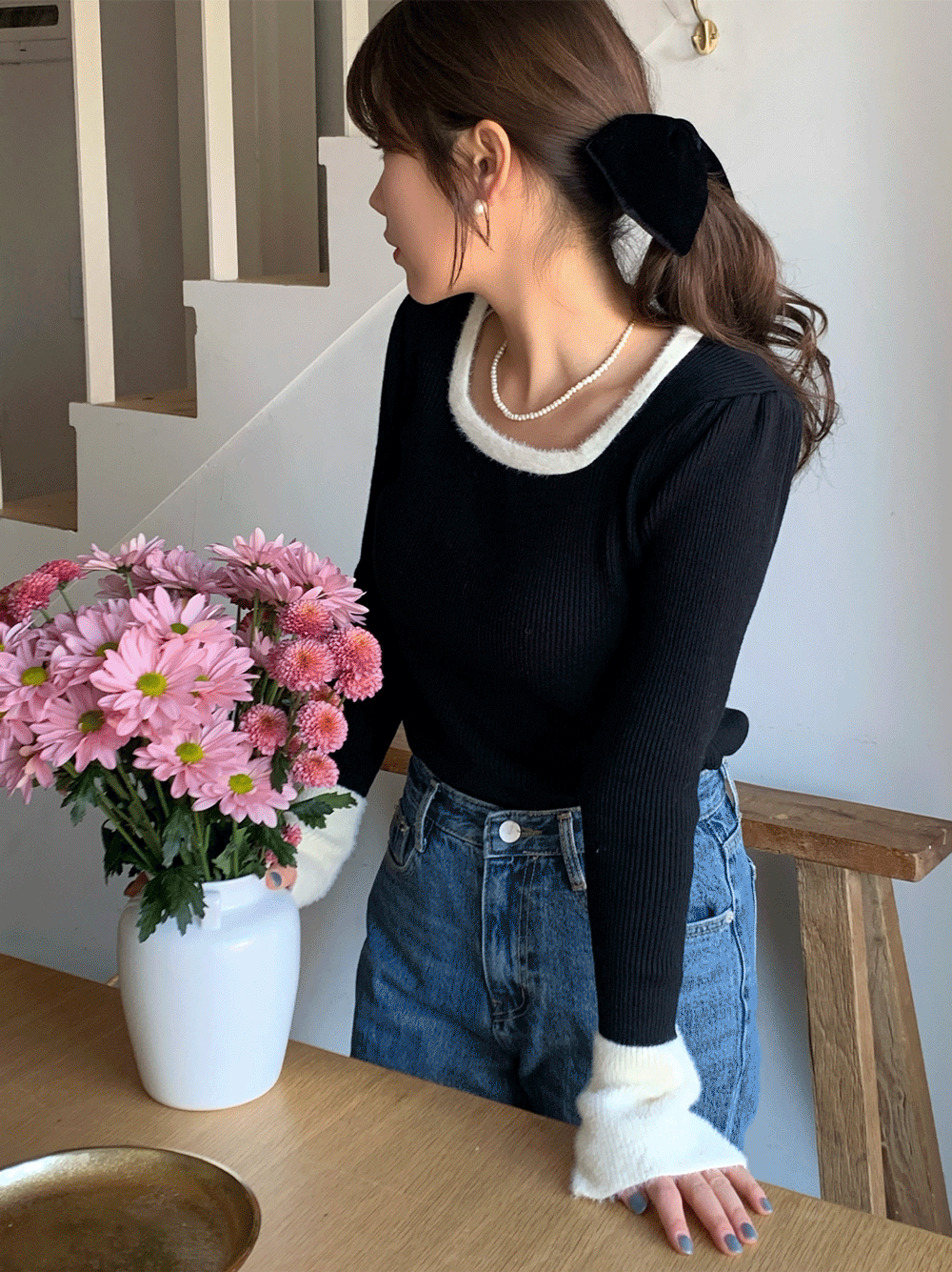 스퀘어넥 골지 배색 퍼 니트 (2color)