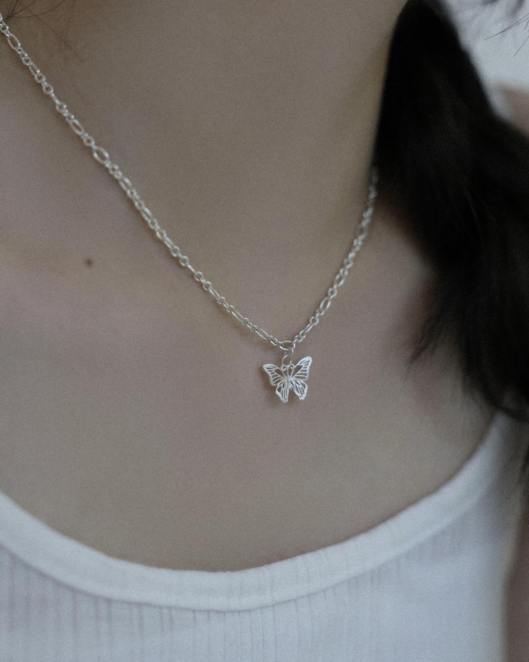 [925 silver] unique burtterfly necklace