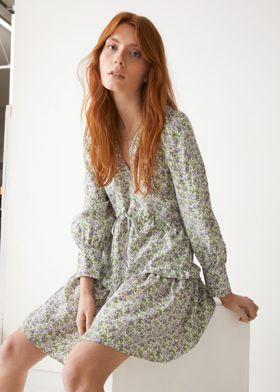 볼류미너스 프린트 미니 드레스