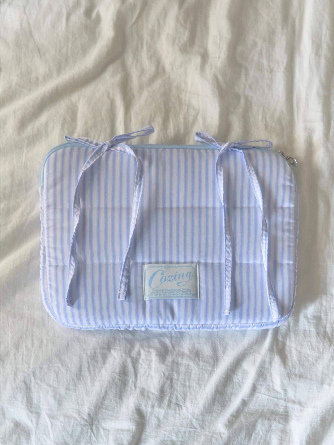 [예약배송 7/12] Bedding Notebook pouch_sky
