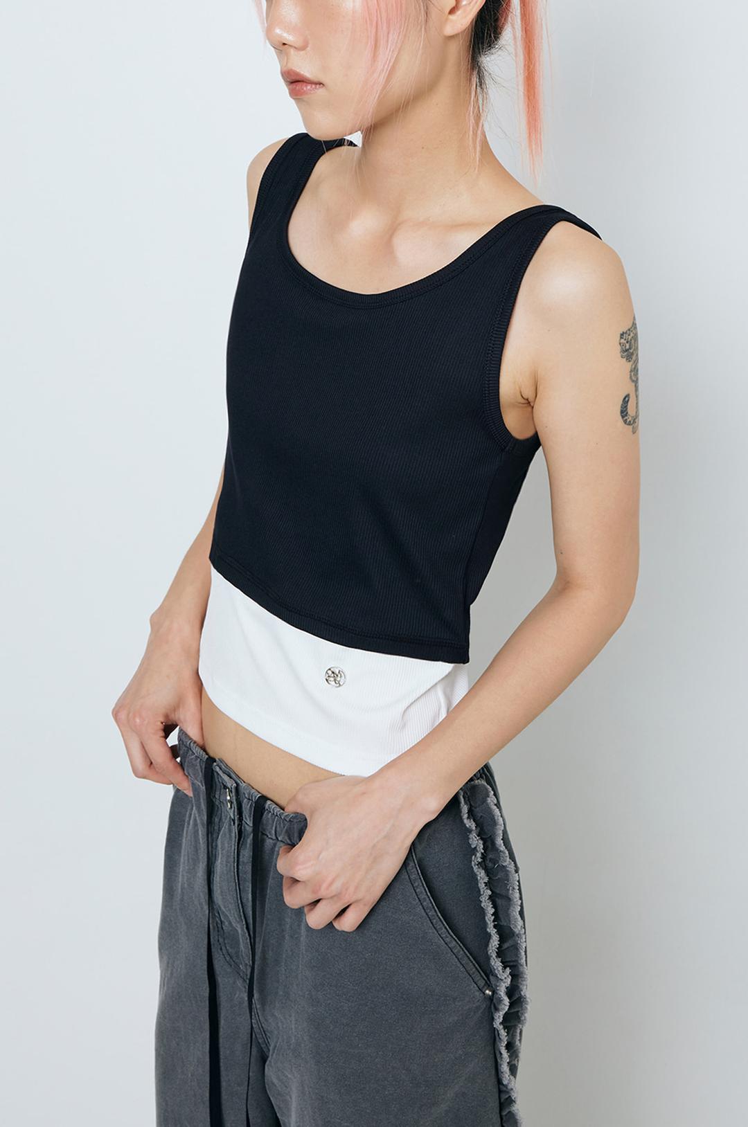 G_LAYERED SLEEVELESS / BLACK