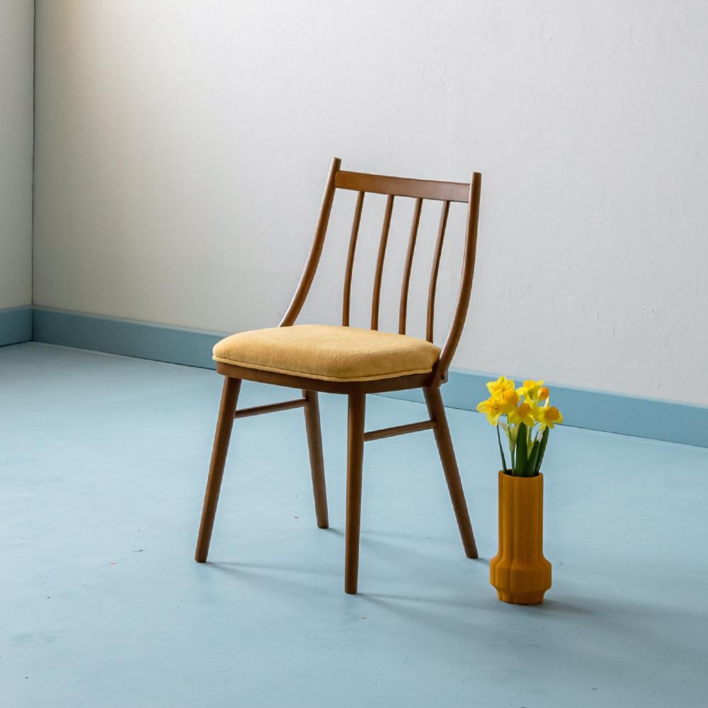 [장미맨숀] 소피아 원목 패브릭 카페 식탁 의자 01