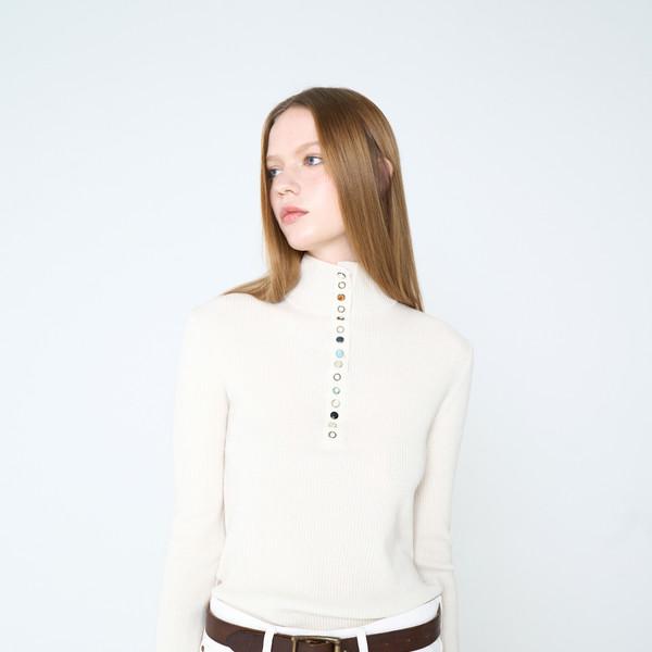 [1ST] MIRROR SNAP TURTLE NECK KNIT OFF WHITE