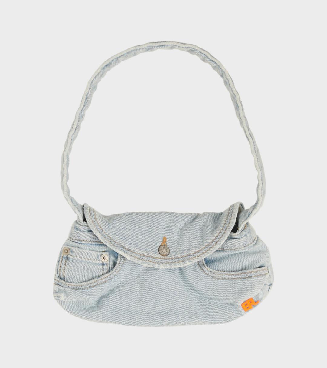 리바이스 백 라이트 블루