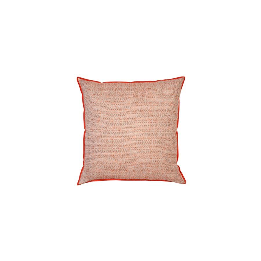 브리타 스웨덴 필드 쿠션 Field Cushion Red