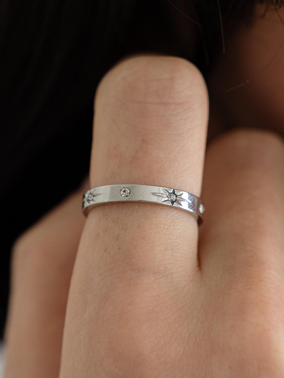 CKE404 [surgical steel]Starlight Sparkling Cubic Ring