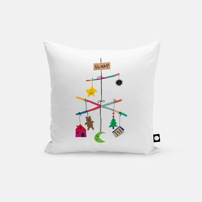 Sleep little one 쿠션