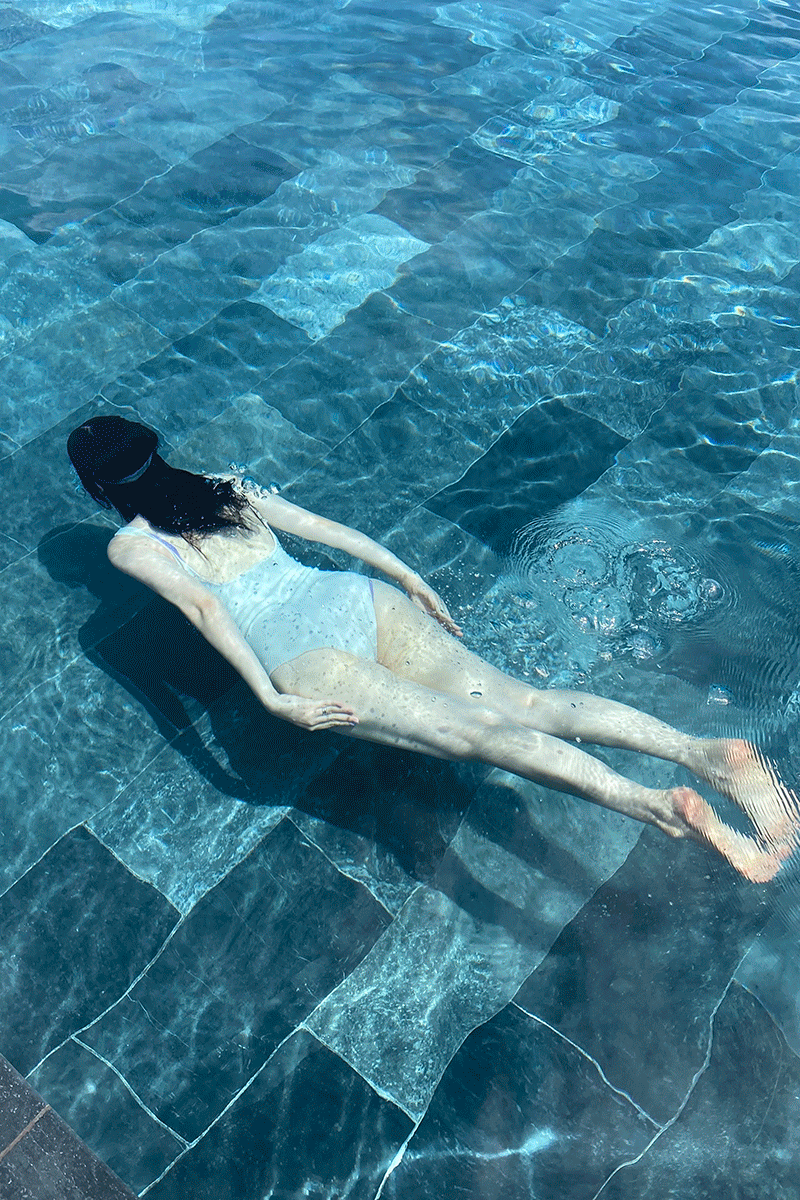 이브 컬러링 모노키니 cream