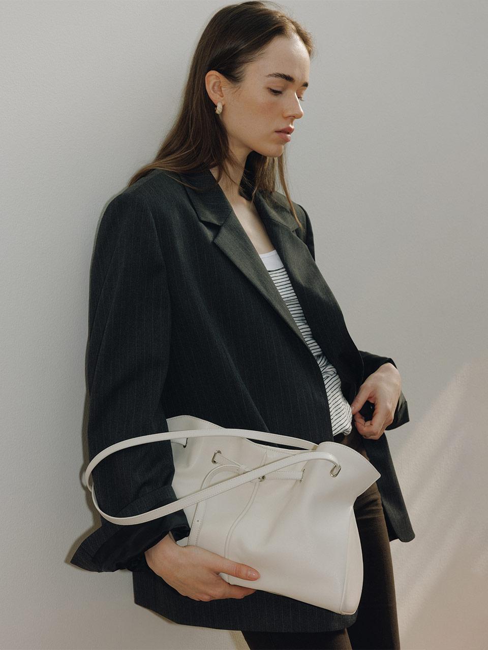 Plie Shoulder Medium FA6SB365-MJ