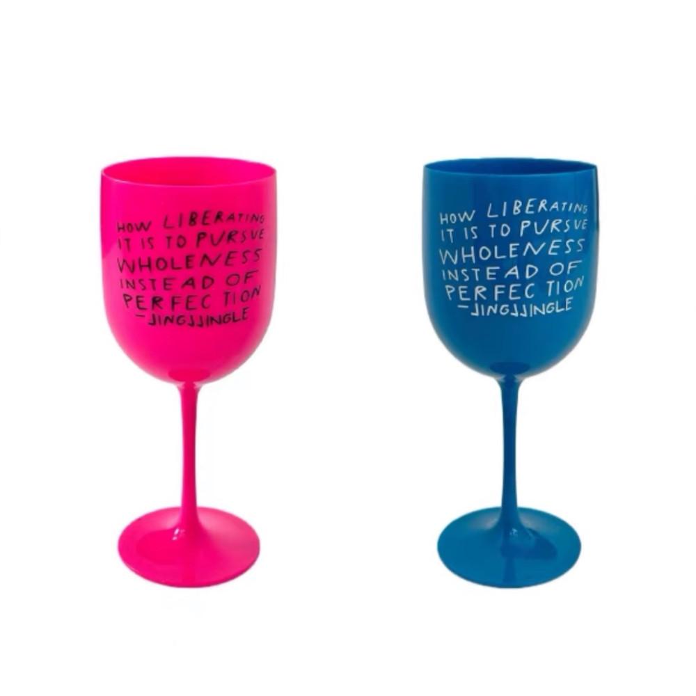 예쁜 와인잔 레터링 핑크색 고블렛 물컵