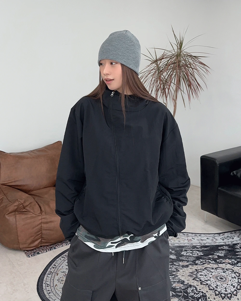 리펜 사선 지퍼 윈드브레이커