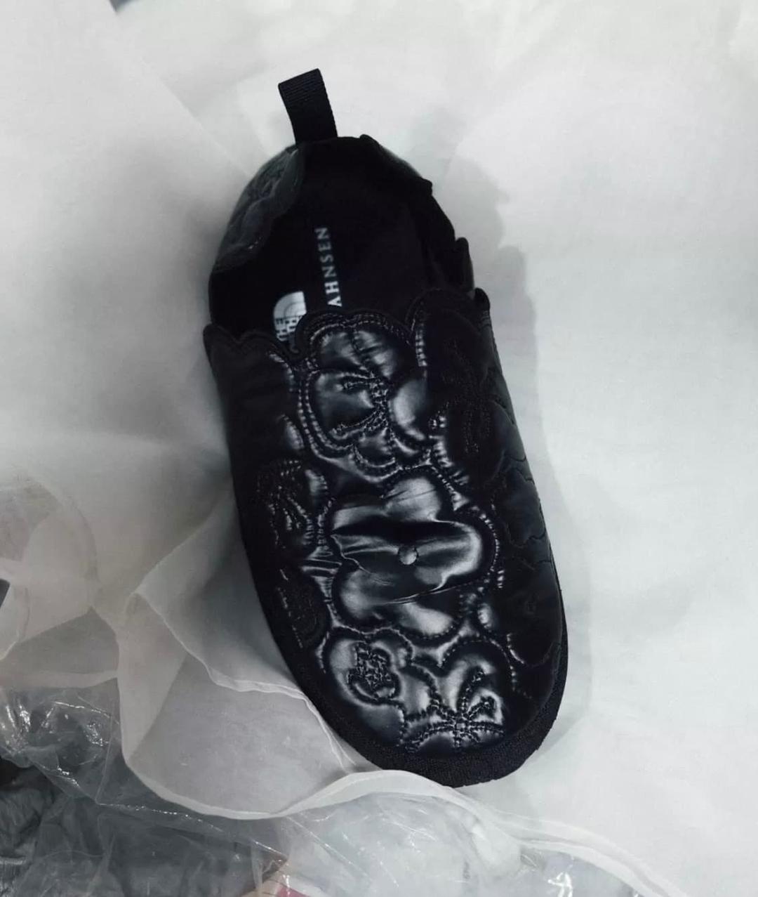 노스페이스 x 세실리에반센 뮬 | 후루츠패밀리