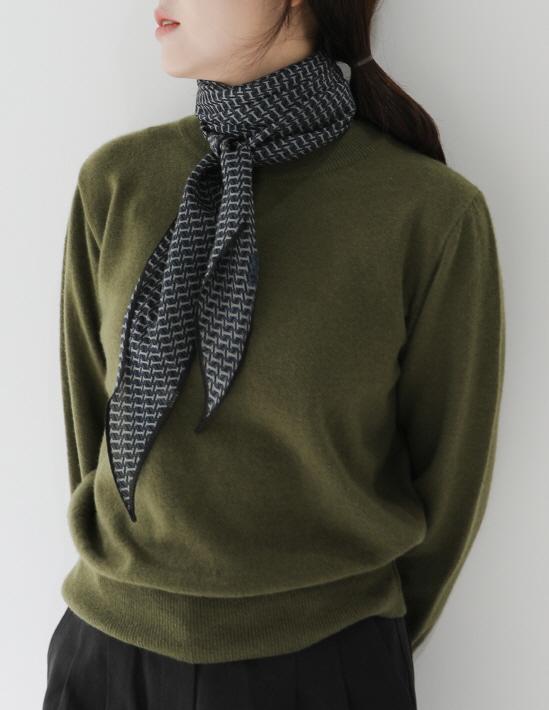 울실크 다이아몬드 스카프