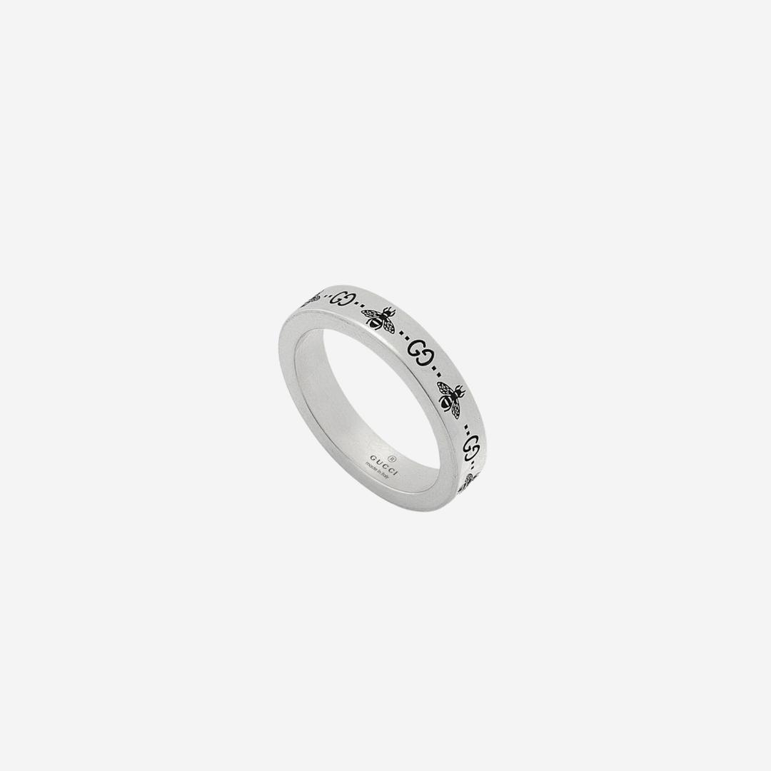 Gucci GG Bee Engraved Thin Ring Silver