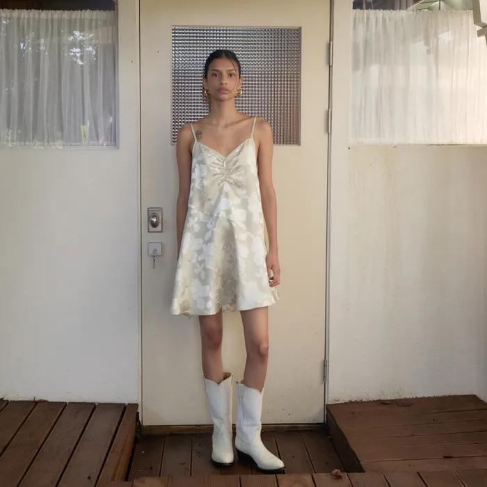 Gaura Jacquard Slip Mini Dress / Vintage beige