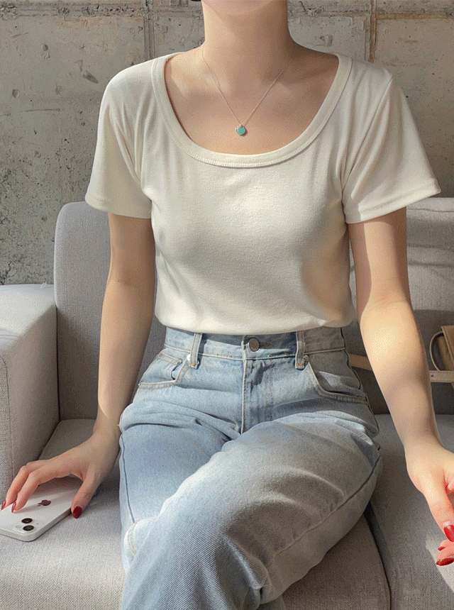 비욘드웨어 [MADE]슬림핏 소프트 u넥 하프반팔티 - 4color